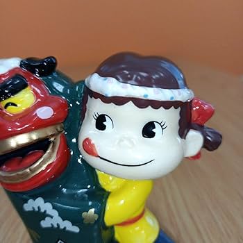 Amazon.co.jp: 不二家 開運 ペコちゃん 獅子舞 置物 陶器製 大吉