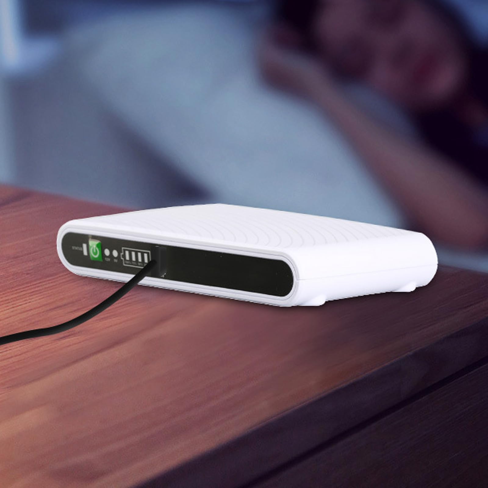 Gruppi di continuità con sistemi di gestione intelligenti per viaggiatori frequenti ed emergenze Utilizzare fonti di alimentazione esterne