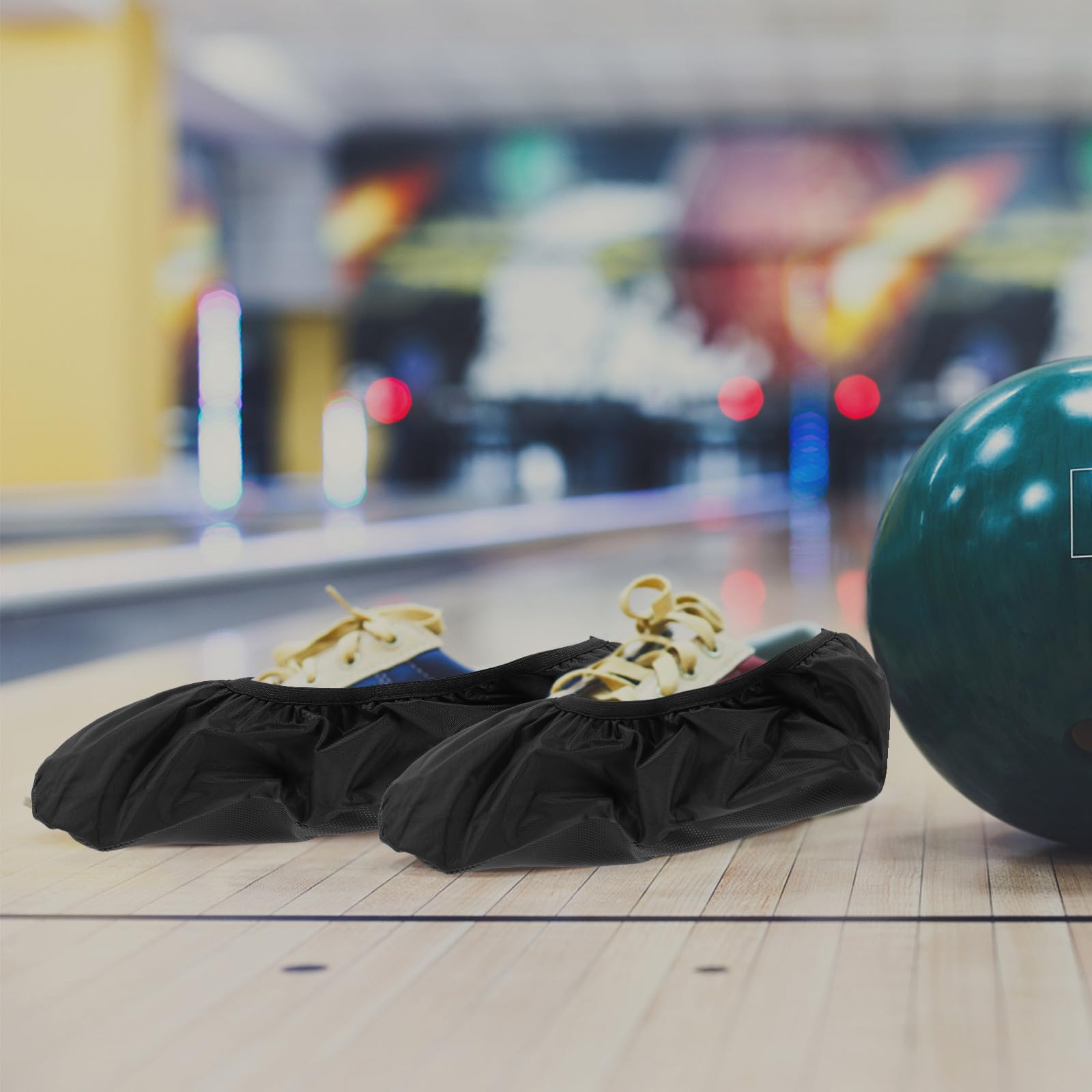 Toyvian Couvre-Chaussures de Bowling Noirs en Polyester, Protection Antidérapante et Étanche, 2 Pièces, Portable pour Sports de Bowling