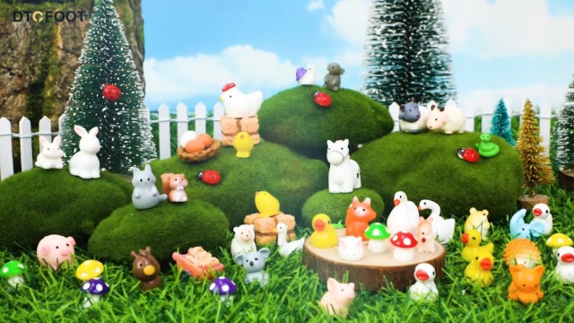 Amazon.com: DTOFOOT 56 Pcs Mini Resin Animals Tiny Farm Animals