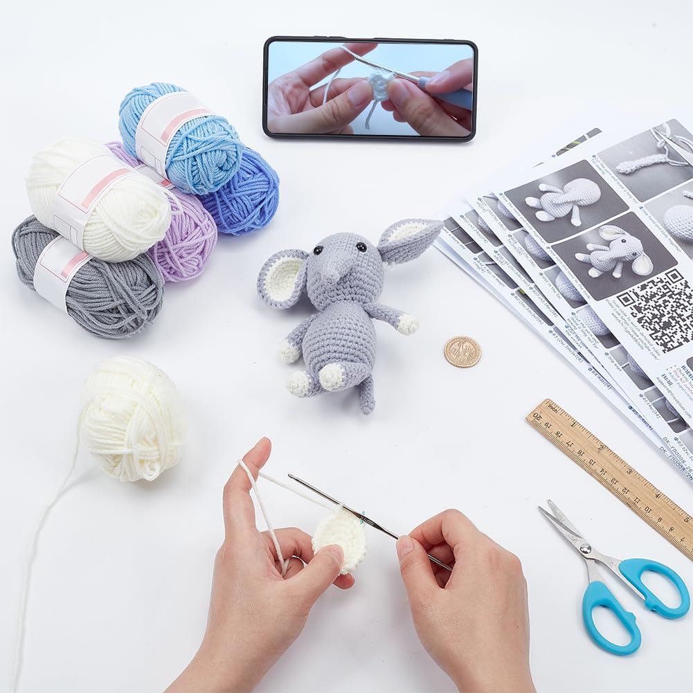 FREEBLOSS 5 Set Häkelset Häkelelefant, Häkeltiere Set Für Anfänger Mit Video Tutorials, Häkel Starter Set, Häkelgarn Und Haken Set Für Anfänger, Strickset als Geschenk