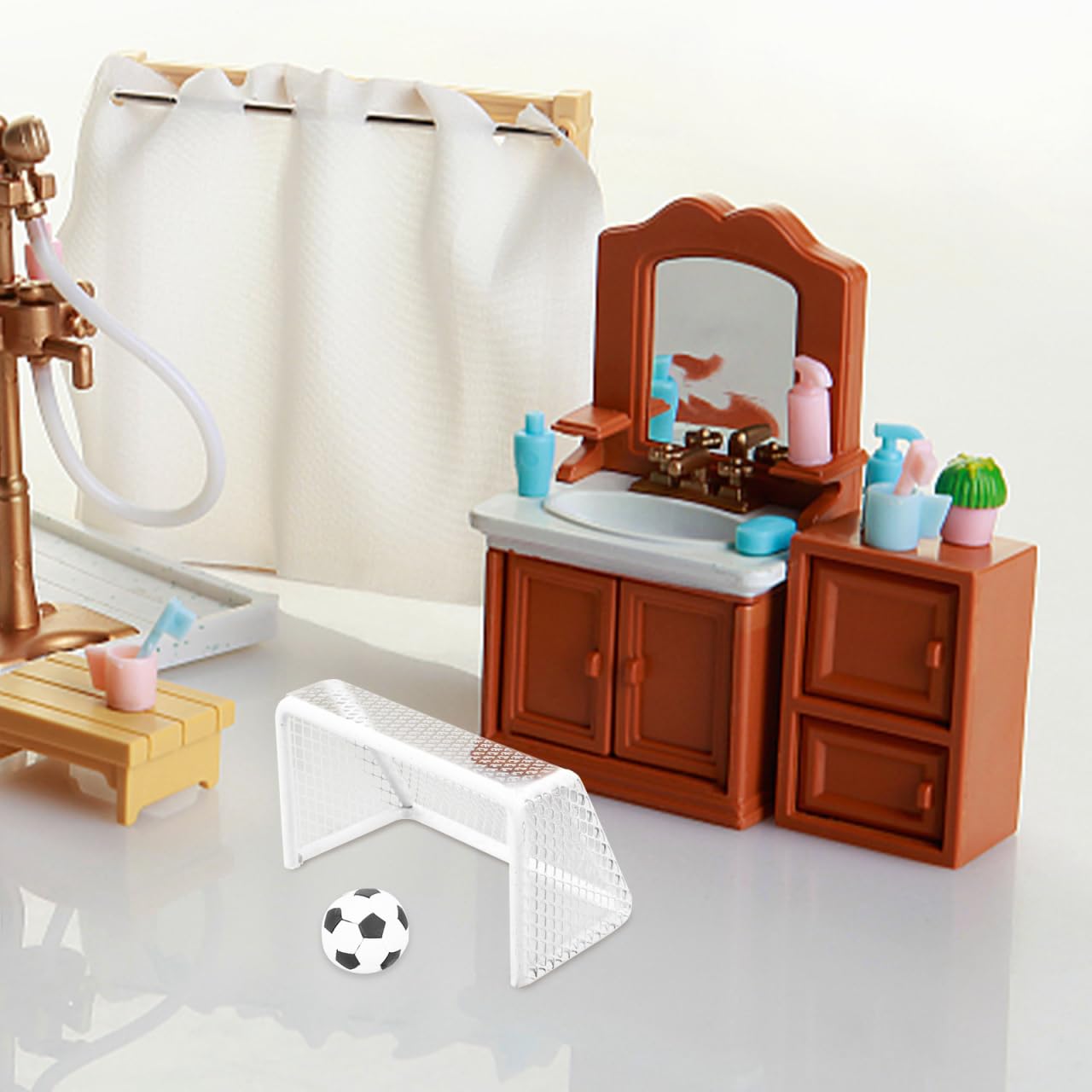 TOYANDONA Mini But De Football pour Maison De Poupée avec Filet Et Ballon Compact Accessoire Football Enfant Jouet Educatif Décoration DIY