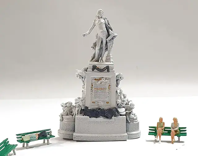 Mozart Statue und Figuren Set für H0 Modellbau Eisenbahn Deko