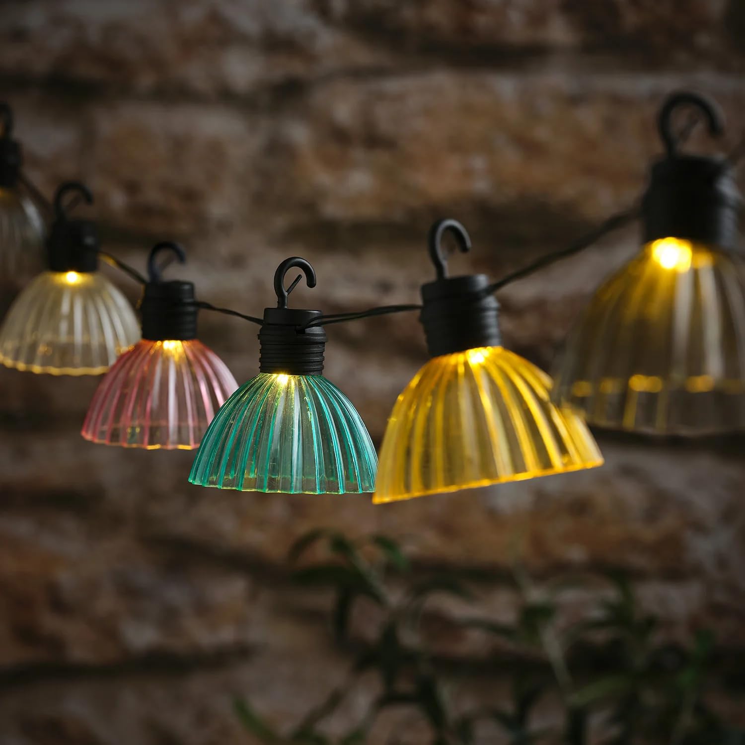 Lights4fun Lustre Pastel Solar Fairy Lights with Warm White LEDs, Outdoor Decorative Garden String Lights for Patios & Summer Entertaining
