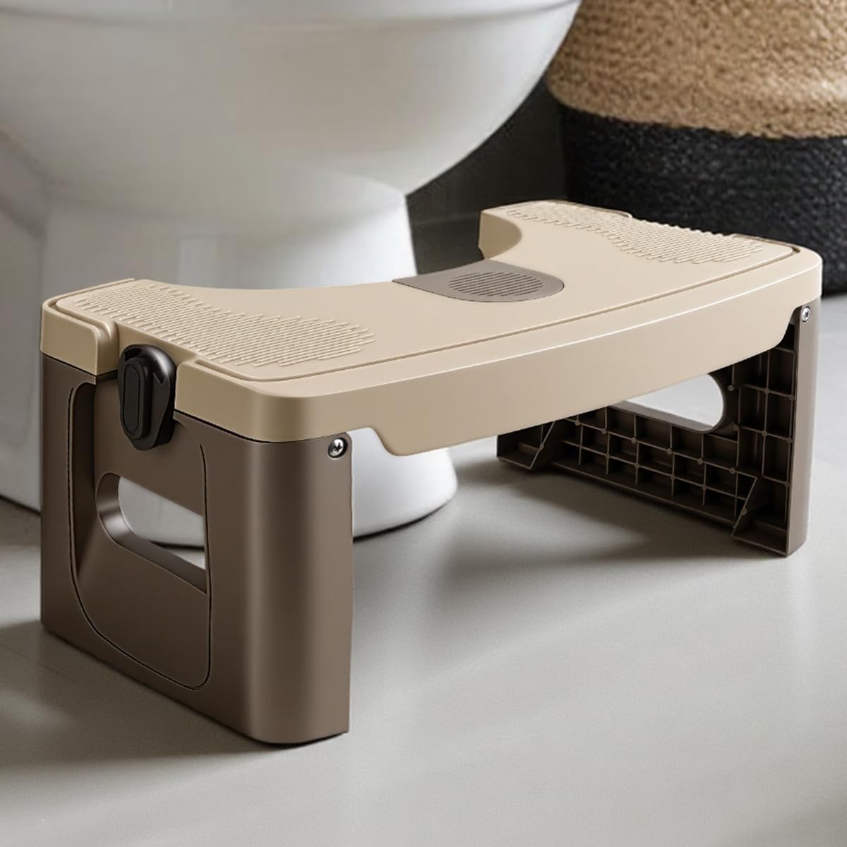 GedFong 17cm Folding Toilet Stool, Non-Slip Bathroom Footrest, Space-Saving Foldable Toilet Stool with Aroma Compartment, PP Material, Coffee Brown