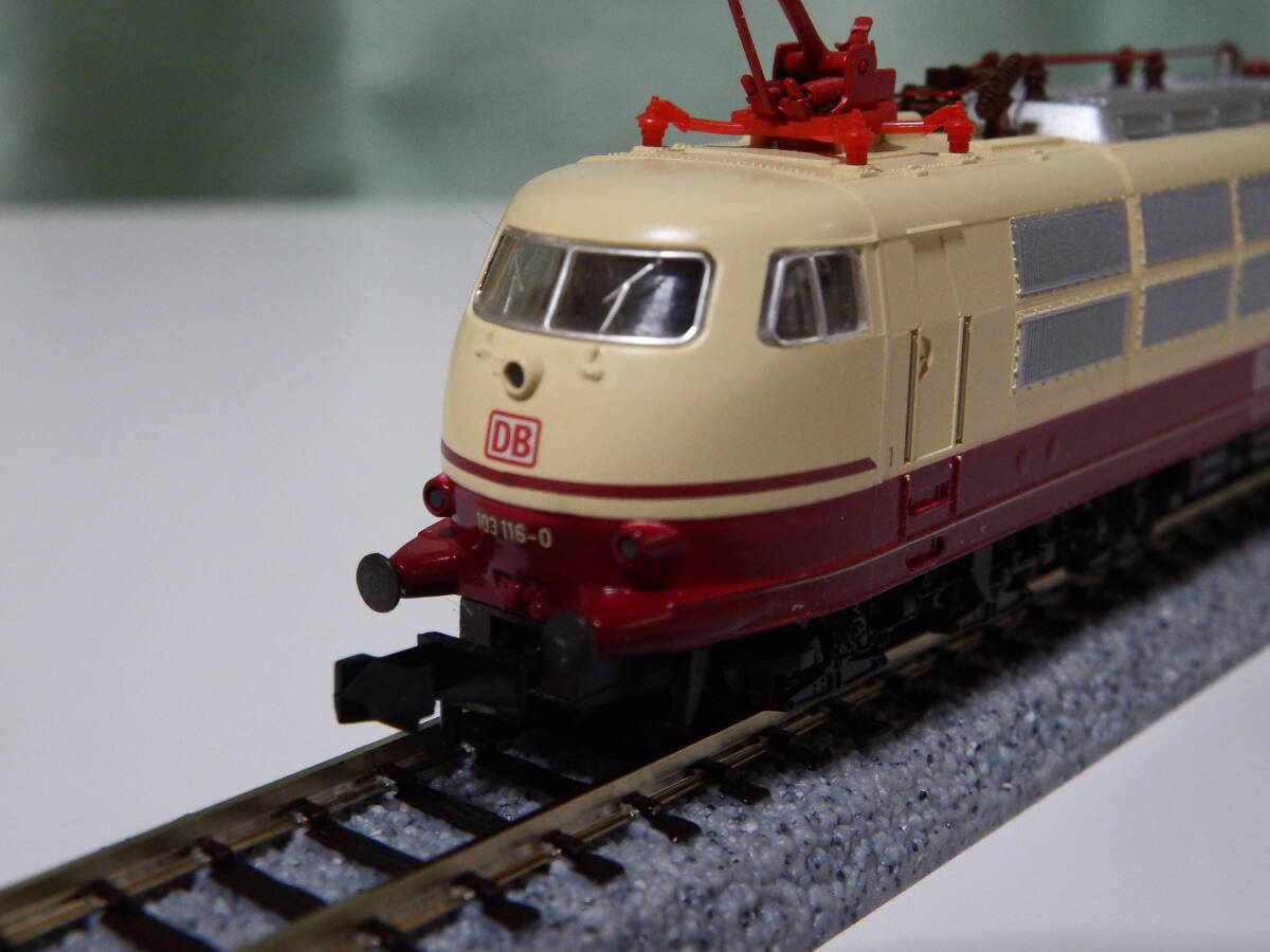 鉄道模型 FLEISCHMANN piccolo 7375 Amazon.co.jp: FLEISCHMANN 7375 DBAG ドイツ鉄道 電気機関車BR103 TEE