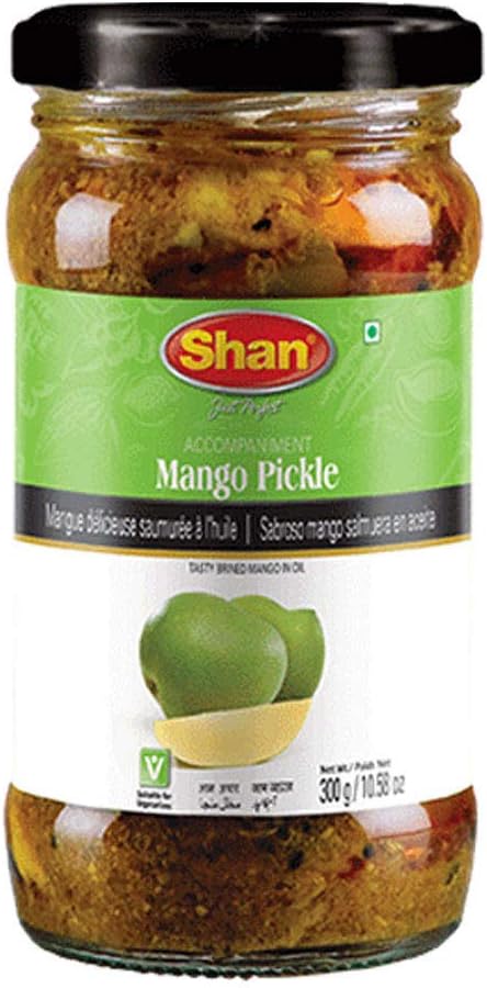 Shan Mango Pickle 10.58 oz (300g) - Tasty Brined Pickled in Oil - Rich Blends of Spices - Perfect Accompaniment to Everyday Meals - Suitable for Vegetarians - Airtight Pet Jar