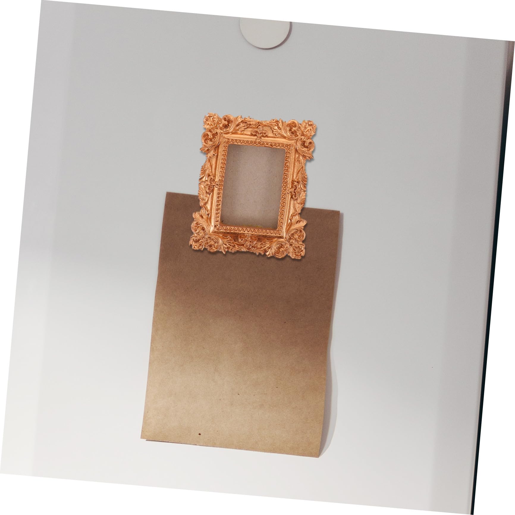 HOMSFOU Bilderrahmen Magnetisch 5 Stück Packung für Kühlschrank mit Ovalen und Rechteckigen Goldenen Rahmen Muschel und Trockenblumenmotive Geeignet für Reisesouvenirs und Persönliche