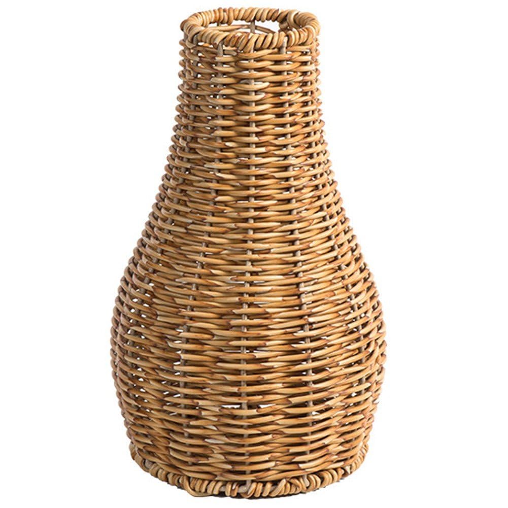 Vase en rotin tissé pour remplacer les pots fragiles par un panier rustique