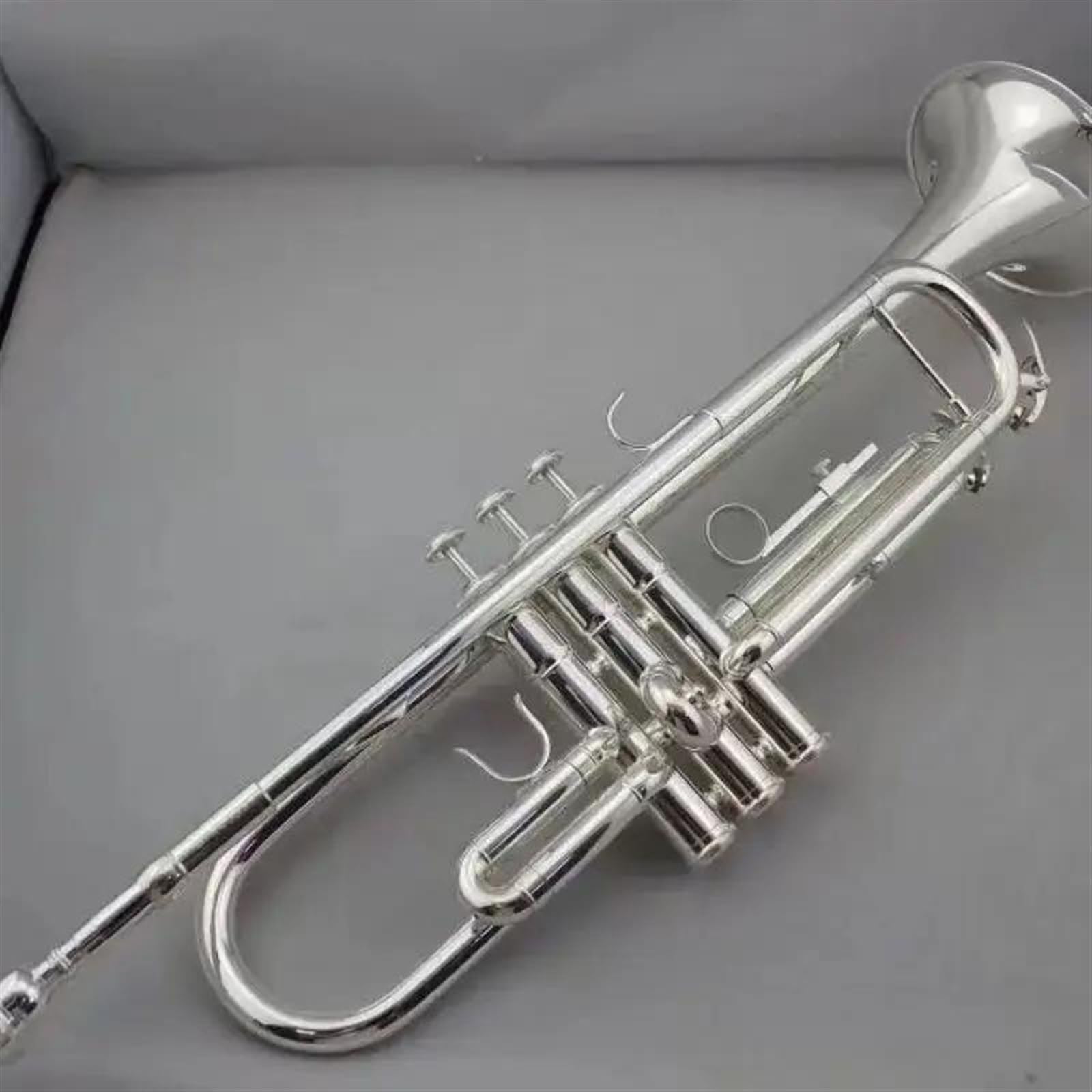 Tromba Tromba Professionale In Si Bemolle Argentata Realizzata Interamente In Argento Confortevole Al Tatto E Dal Suono Di Alta Qualità Strumento Tromba