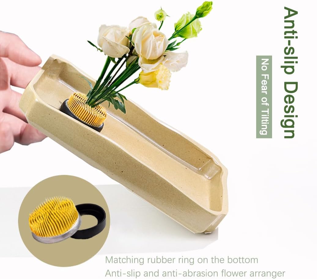 Round Flower Frog,Stainless Steel Pin Flowers Holder with Rubber Base,Japanese Ikebana Flower Fixed Tools for Plant Fixation and Decoration,Flower Arrangements Pin Frog(Size:D50,Color:Brass)
