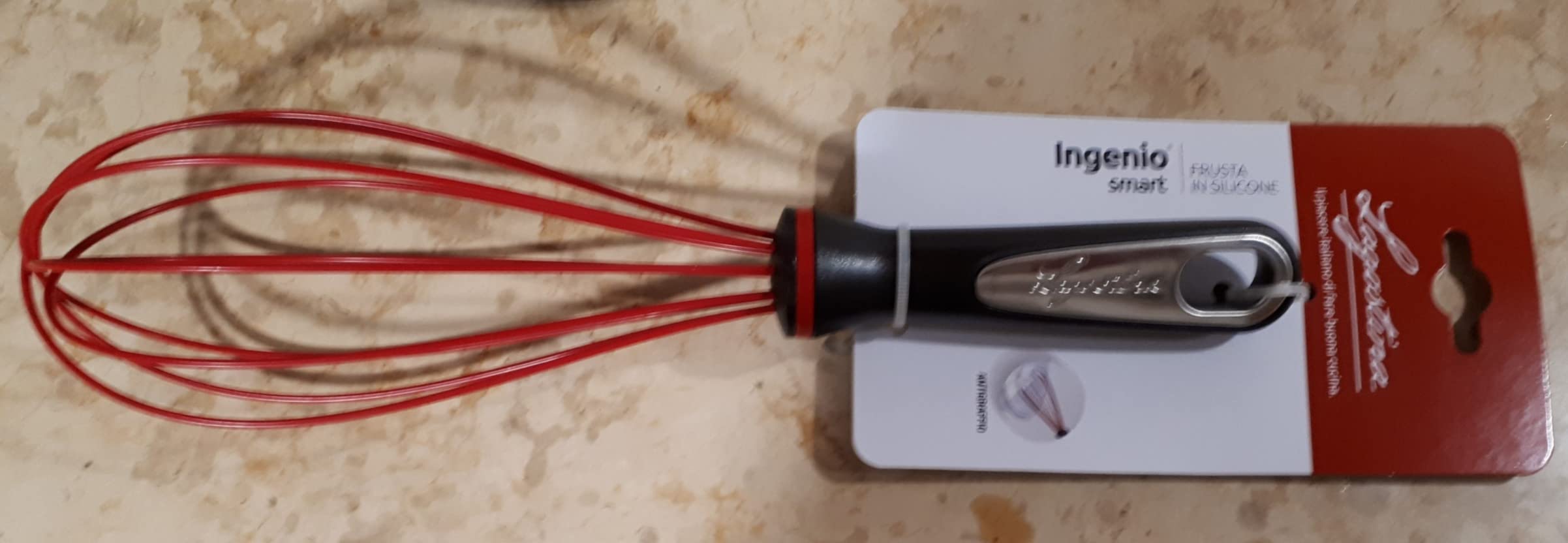 Tutto per la cucina: pentole, utensili per cucinare, stoviglie e