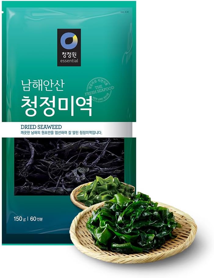 Dried Seaweed Miyeok | Premium Korean Baby Wakame Cut Flakes for Miyeokguk Soup, Miso Soup | Clean South Sea (Namhae) Harvest | 20 Servings | Expands 10x When Soaked | Resealable Bag | Product of Korea [150g, Pack of 1] - O’food