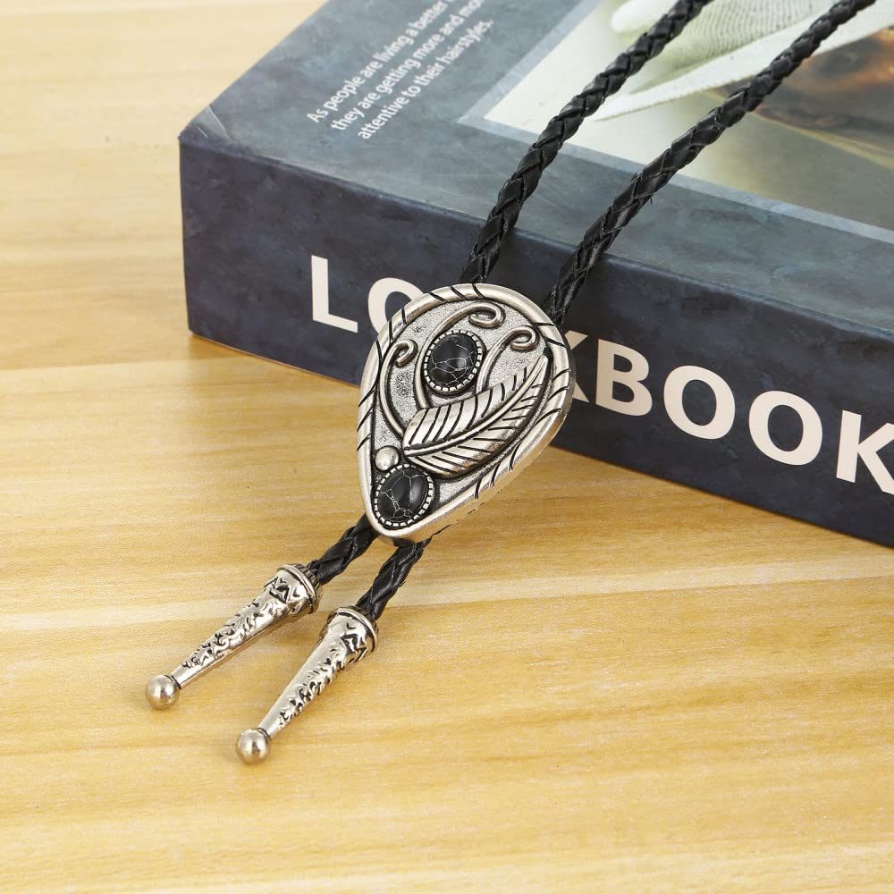 cravatta bolo, Cravatta - Collana di accessori for costume con cravatta turchese