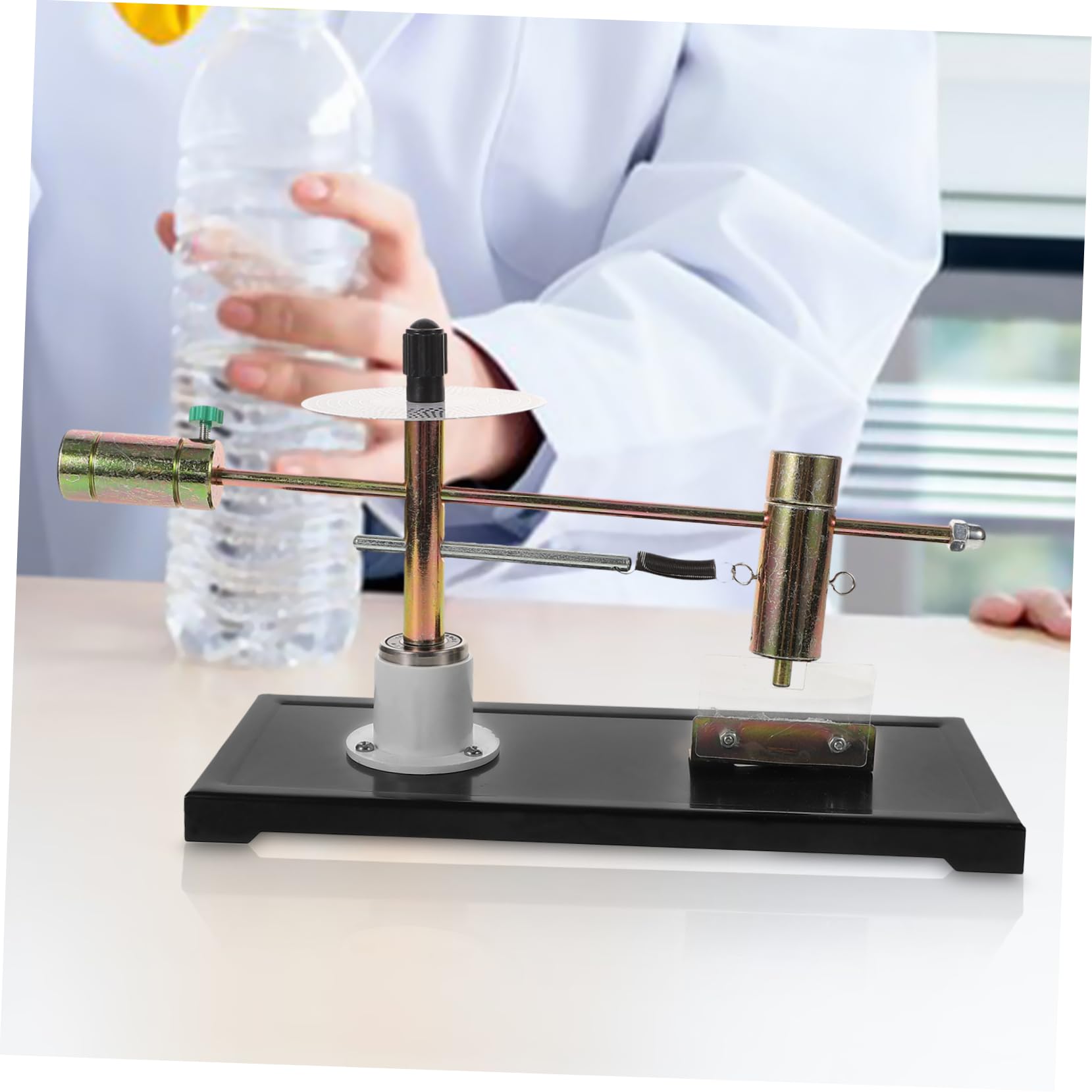 Zentripetalkraft Demonstrator aus Metall für Physik Experimente | Lernset für Unterricht, Schwarz, Vielseitig Einsetzbar und Benutzerfreundlich, für Mittel und Oberstufe