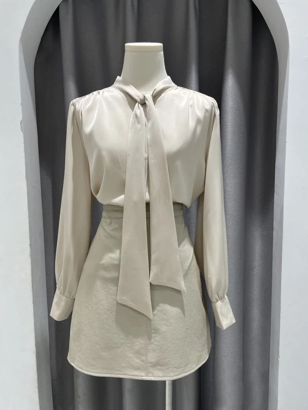 Torso di Manichino da Cucito, Torso di Manichino Femminile con Supporto, Mezzo Corpo, Manichino per Abiti, Modello per Esposizione di Abbigliamento Femminile, A,Gold-One Size