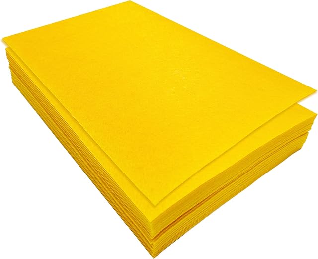 Sztywne arkusze filcu, 32 szt. filcu, 17,78 × 28,7 cm kolorowego filcu do rękodzieła i szycia, filcowy kwadrat do haftu, robótek ręcznych i festiwali (Żółty)