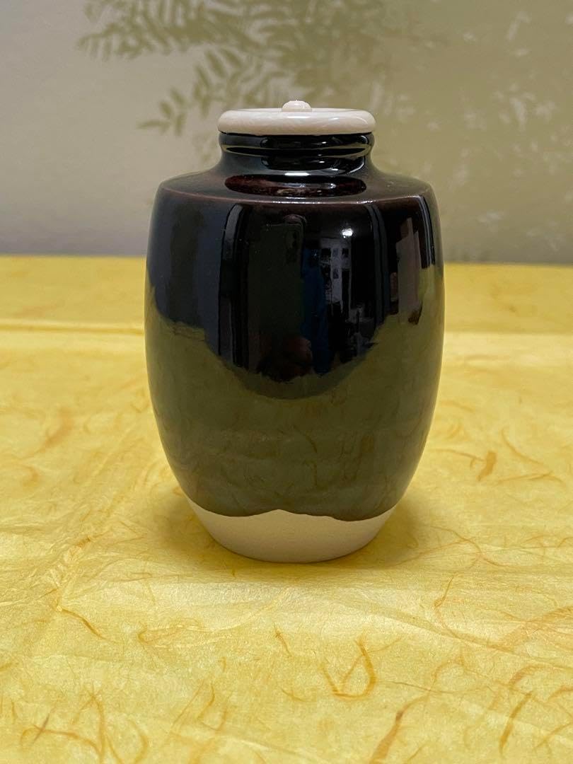 茶道具 桶谷定一造 肩衛茶入 木箱入 仕覆付 相良間道 茶道具 裏千家 表千家 茶道具 桶谷定一造 肩衛茶入 木箱入 仕覆付 相良間