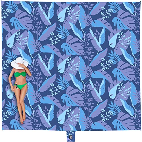 WEKAPO Beach Blanket Waterproof Sandproof Oversized, Extra Large Beach Mat