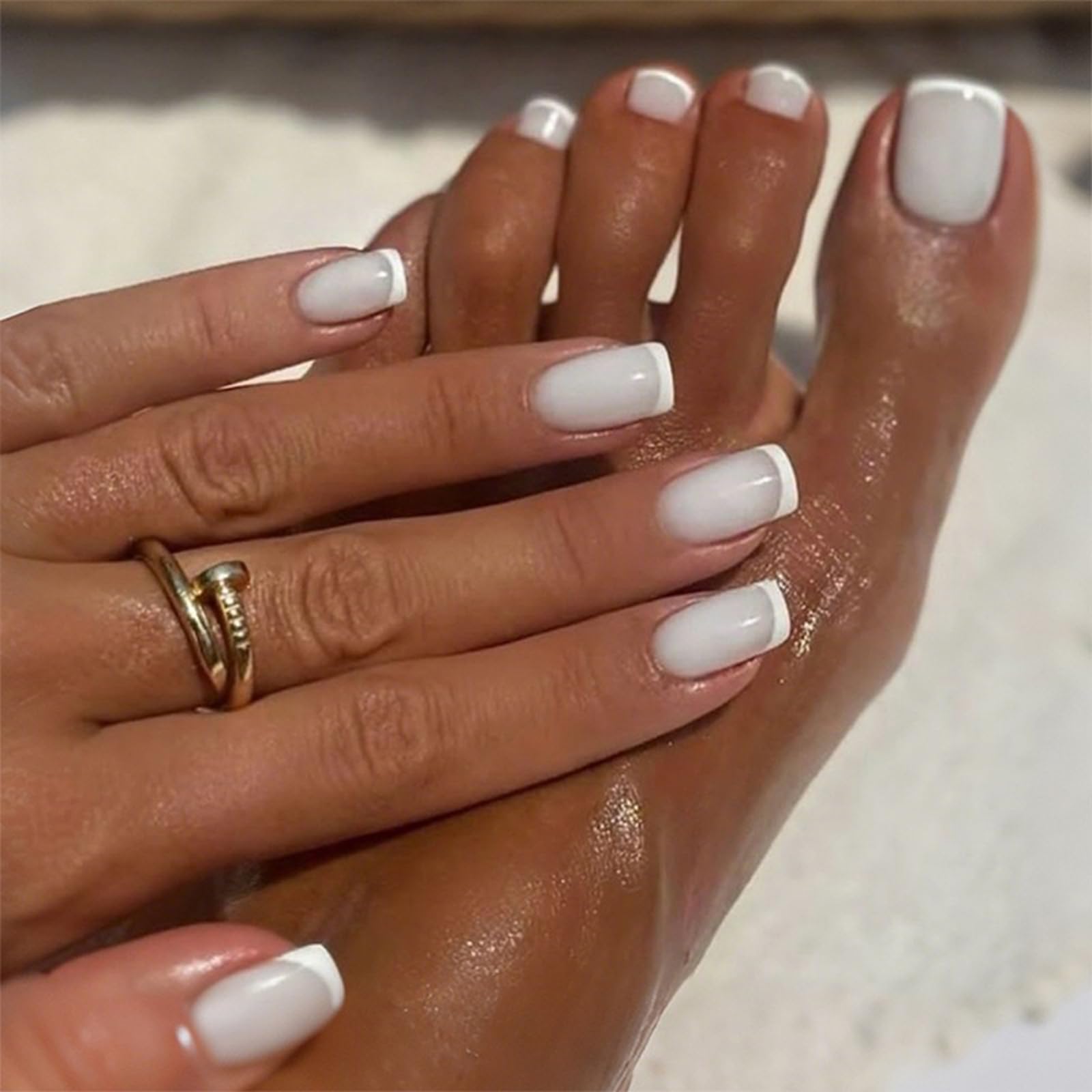 White Press on Toe Nails Short Square Fake Nails with Toenails French Tip Glue on Nails Summer False Nails White Tips Acrylic Toe Nails Natural Glossy