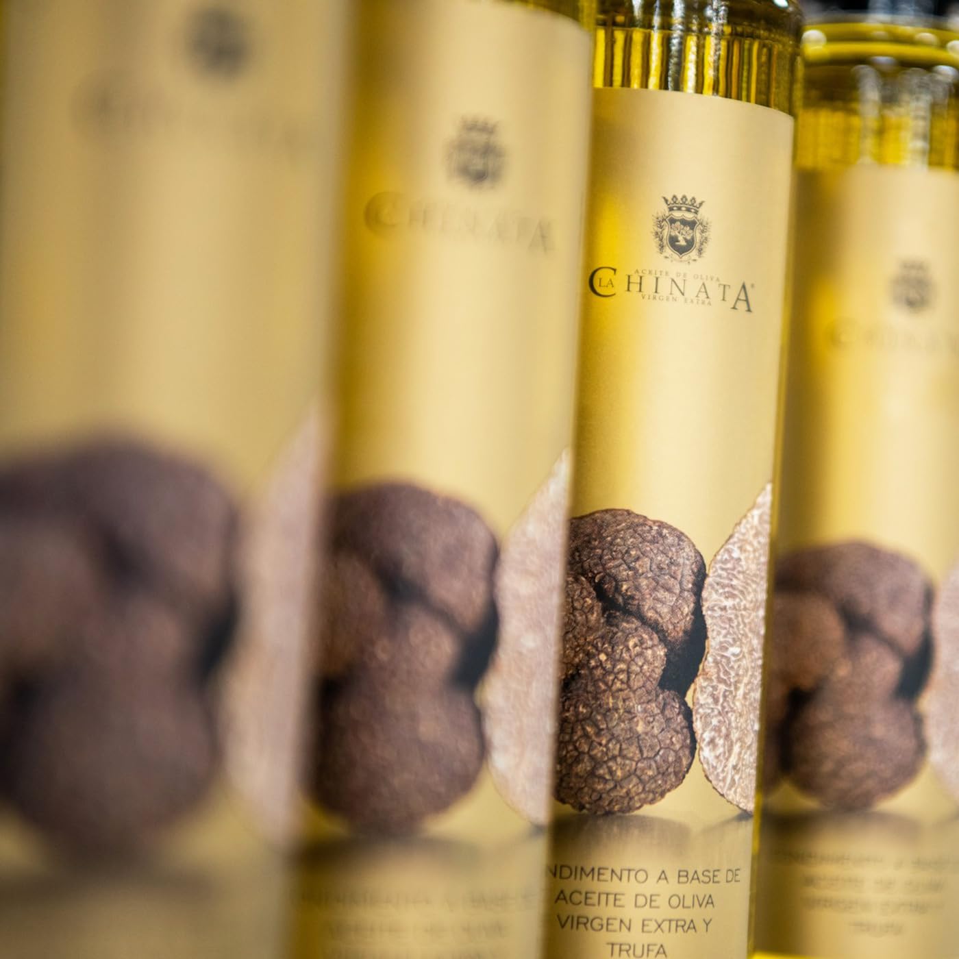 La Chinata - Huile d'olive extra vierge à la truffe - 3 bouteilles de 250 ml. (Total 750 ml.)