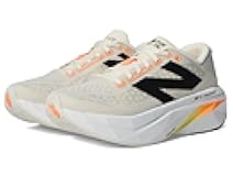 Women's FuelCell Supercomp Trainer V3 Running Shoe