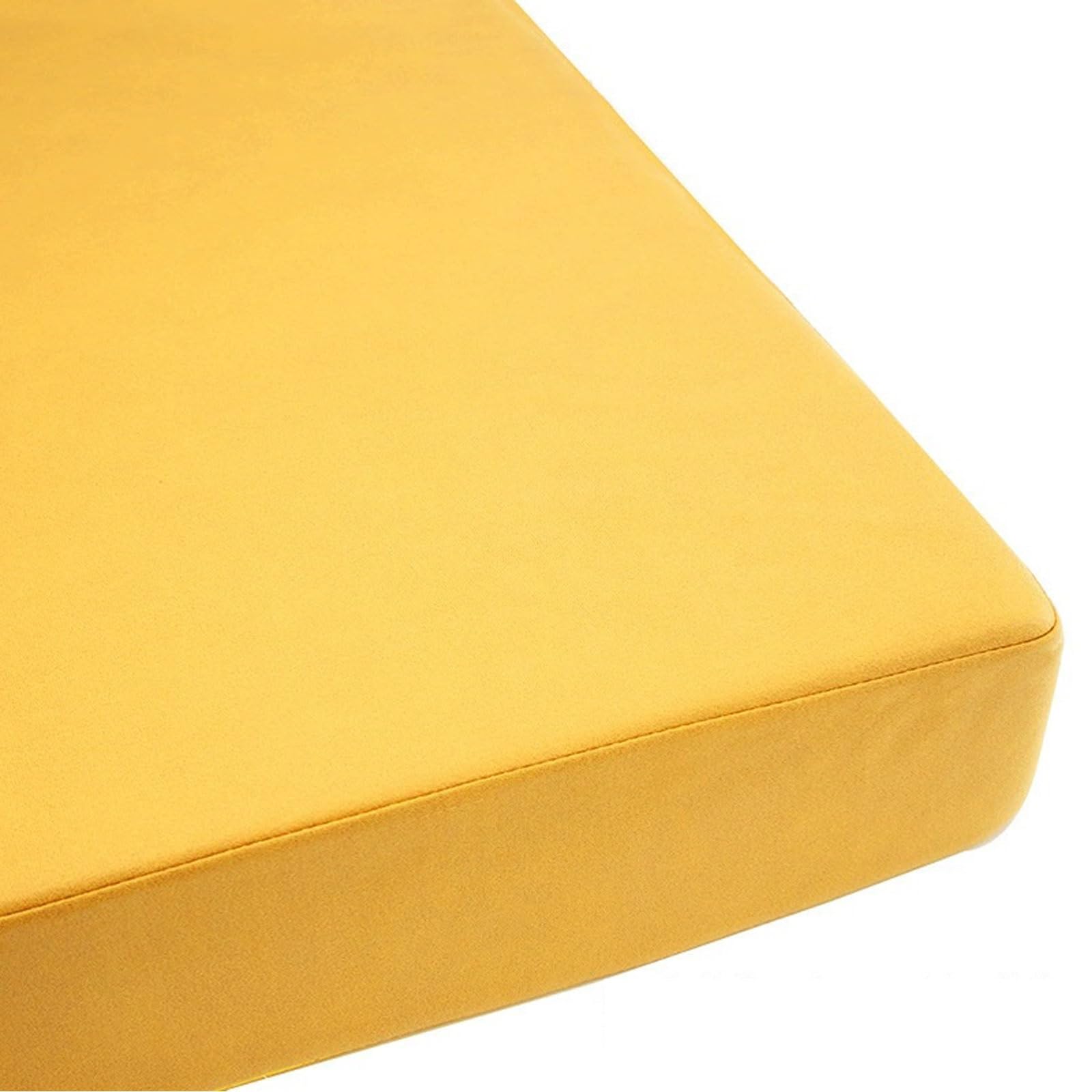 Coussin de banc idéal pour sublimer les repas de famille sur votre terrasse en été