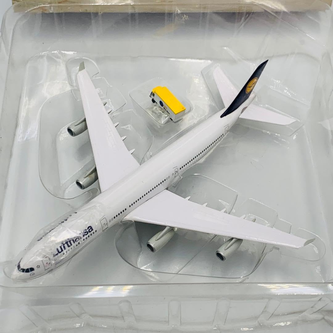 Amazon | DRAGON WINGS 飛行機模型 4機セット 1/400
