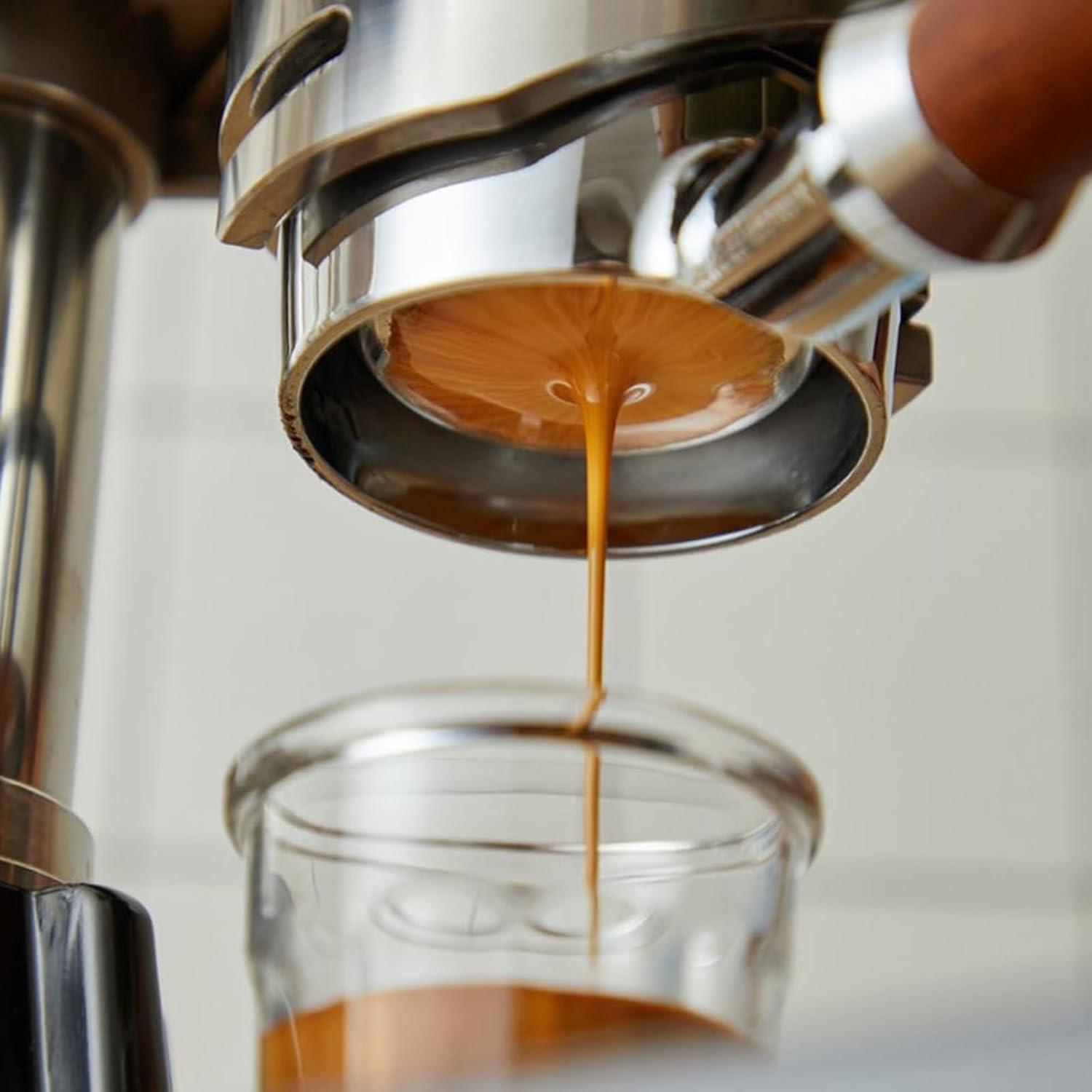 Manual Espresso Press Machine, Portable Handy Coffee Maker, 16 Bar Stainless Steel Lever Coffee Brewer for Home,Cafe, and Office Use