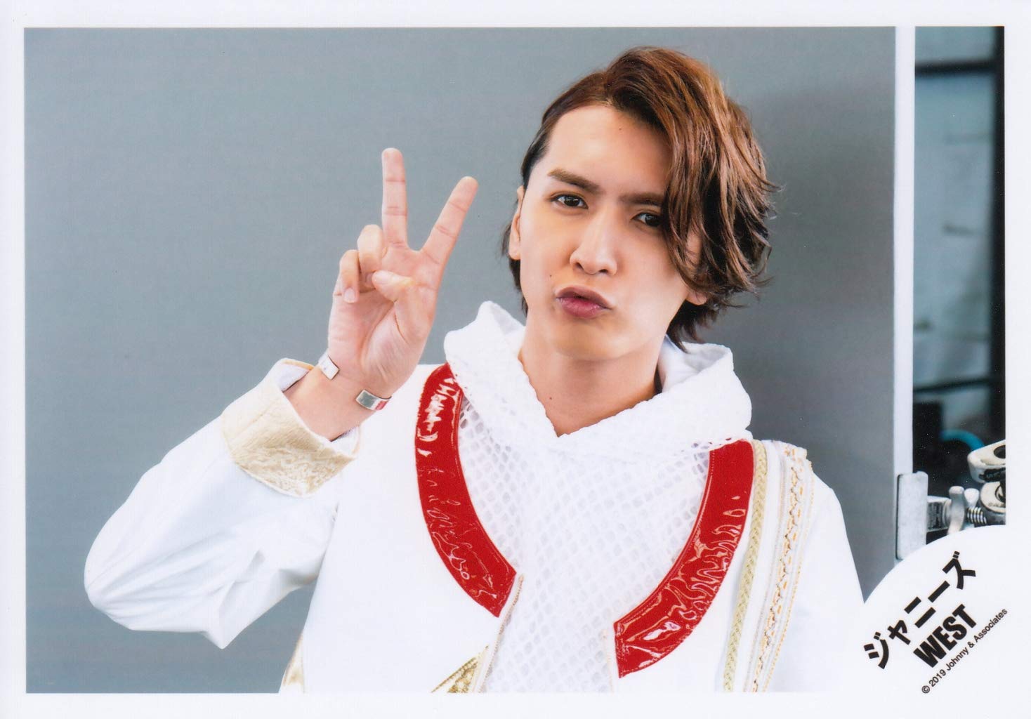 ジャニーズWEST - やよい 71xx8Qy1+0L._UF350,350_QL50_.jpg