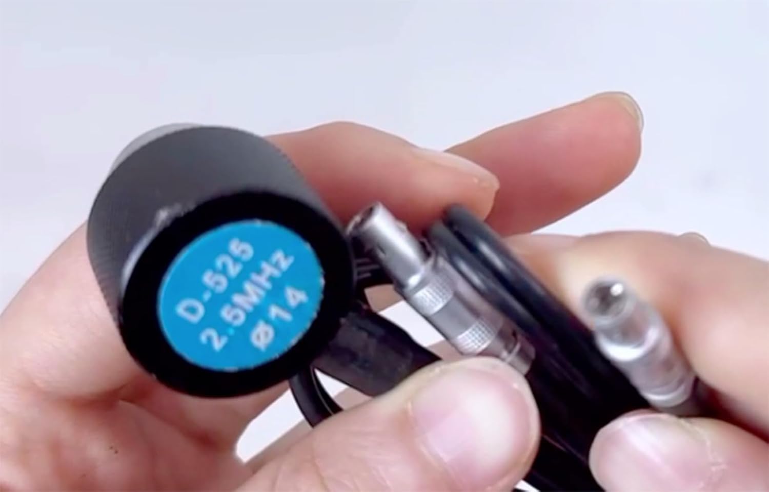 N02 Ultrasonic Thickness Gauge Transducer Probe with Diameter 20mm 2.5MHz Coarse Grain Probe for MT150/160/180/190/200/600/660 Ultrasonic Thickness Tester Meter