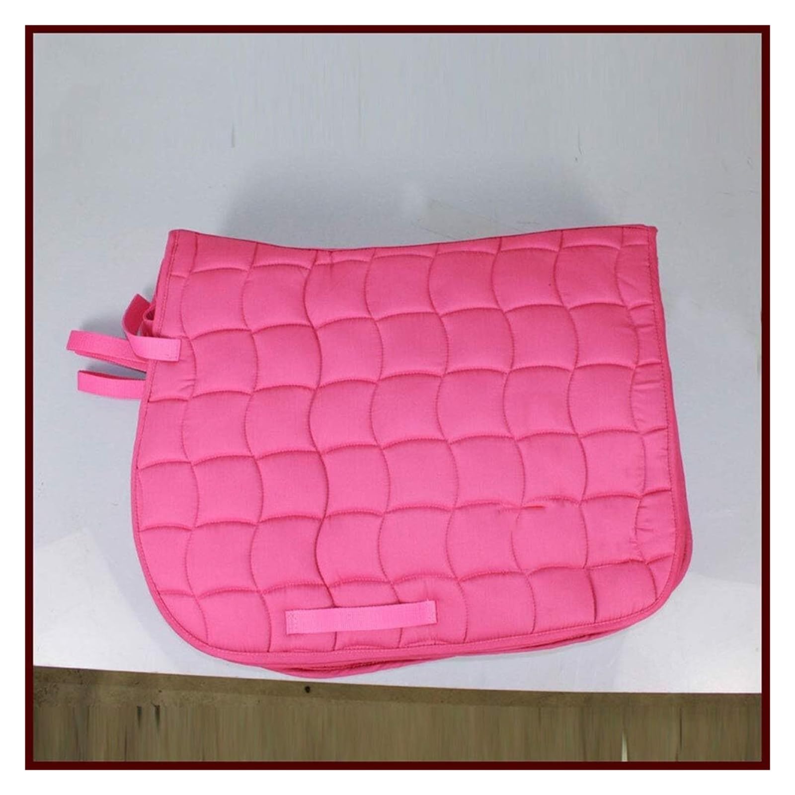 Mantilla amortiguadora ecuestre， Mantilla for silla de montar de caballo Mantilla for silla de montar occidental Mantilla for silla de montar de moda for espectáculos ecuestres Magenta Sports Knight E