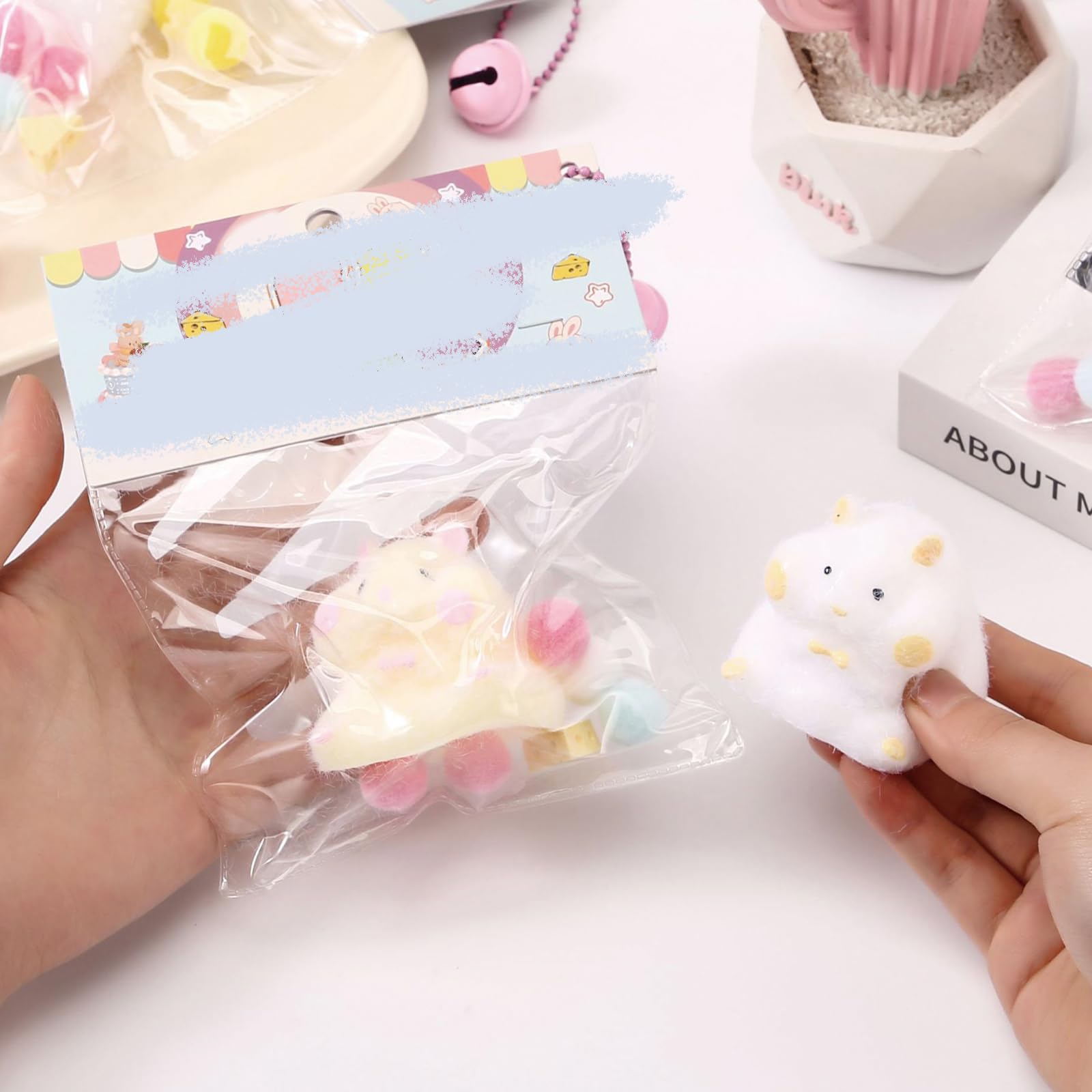 Amazon | Mystoneer 猫 肉球スクイーズおもちゃ ミニタバスクイーズ