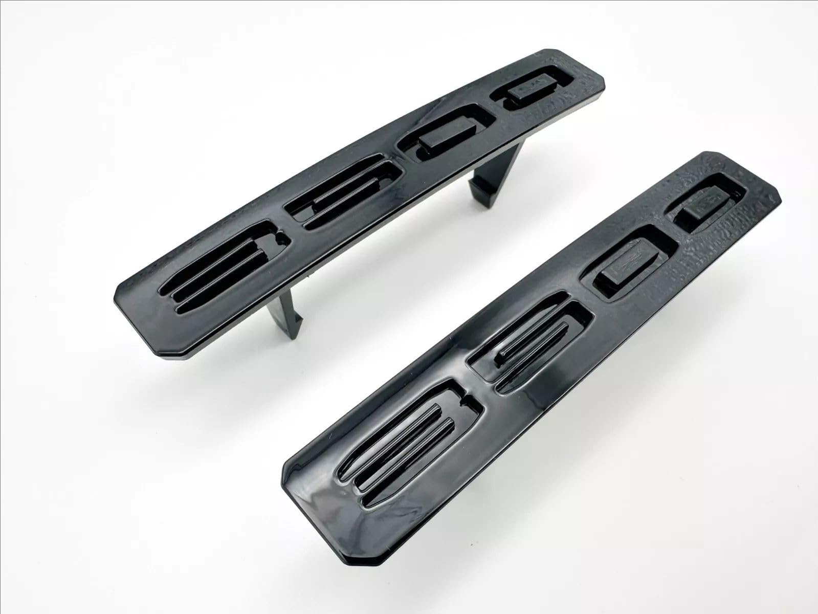 2Pcs Custom Design Front Bumper Fascia Side 3500 Emblems 3D Badge Nameplate Compatible with 2024+ Sierra 3500HD 86578370 86578372 (Glossy Black)