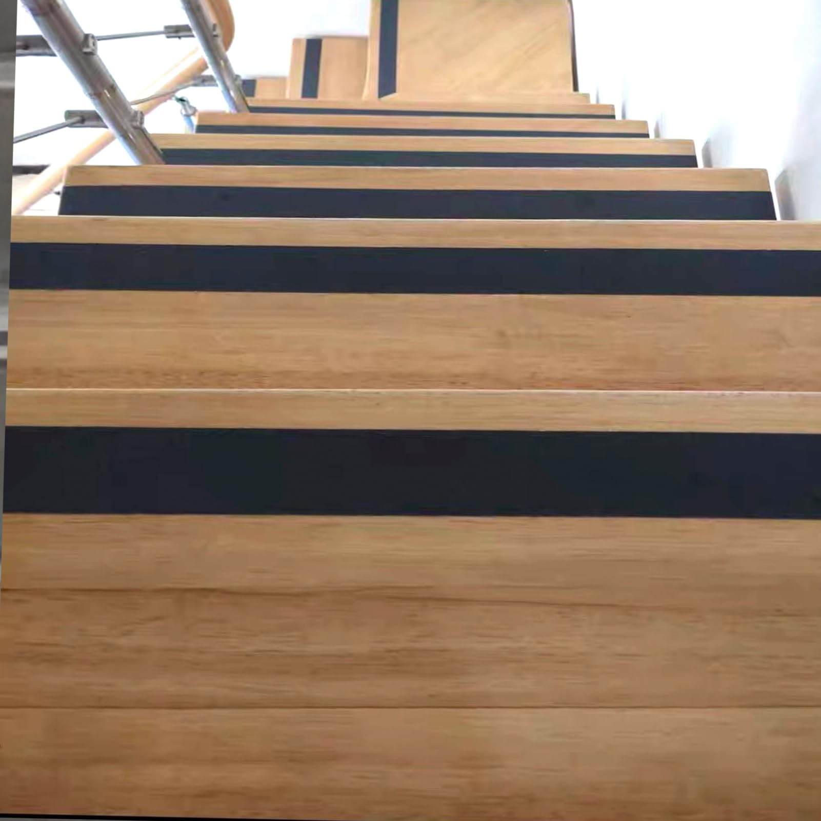 WELSTIK Ruban antidérapant robuste pour marches d'escalier, intérieur et extérieur, noir, 50 mm x 10 m