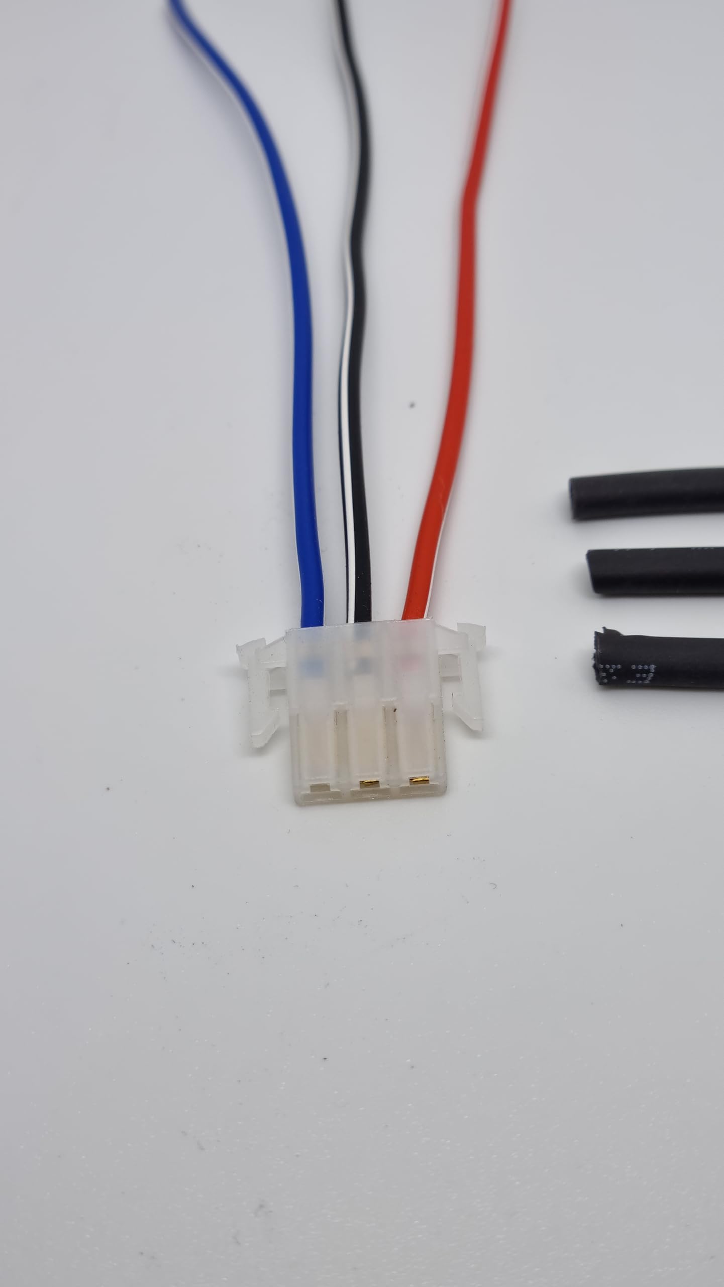 generic 3-pin Connector(Socket) for Dipper Switch, self Switch, Horn Switch, Headlight etc use in Activa, Maestro, Access, Okinawa, Ev-Bike etc... (10)-picture-14