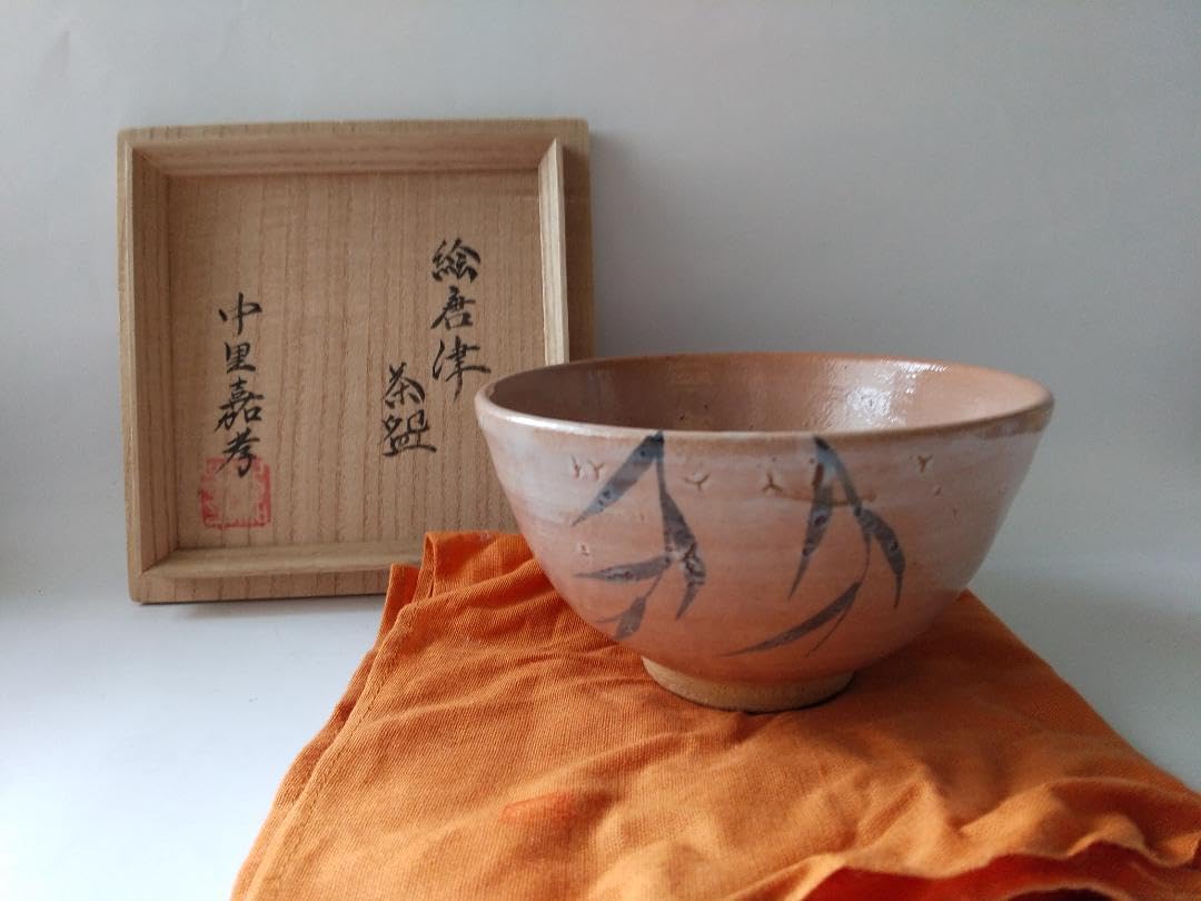 唐津焼 中里嘉孝 絵唐津 茶碗 共箱 共布 茶道具 抹茶碗 新品 未使用品 Amazon.co.jp: 唐津焼 中里嘉孝 絵唐津 茶碗 共箱 共布 茶道具