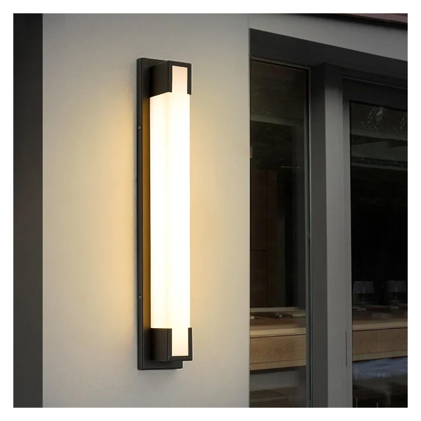Applique murale LED étanche : sécurisez votre escalier d'entrée obscur