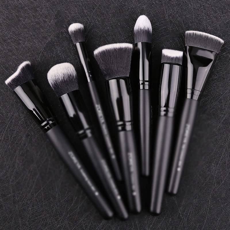 Outils de beauté maquillage pour un teint frais chaque matin