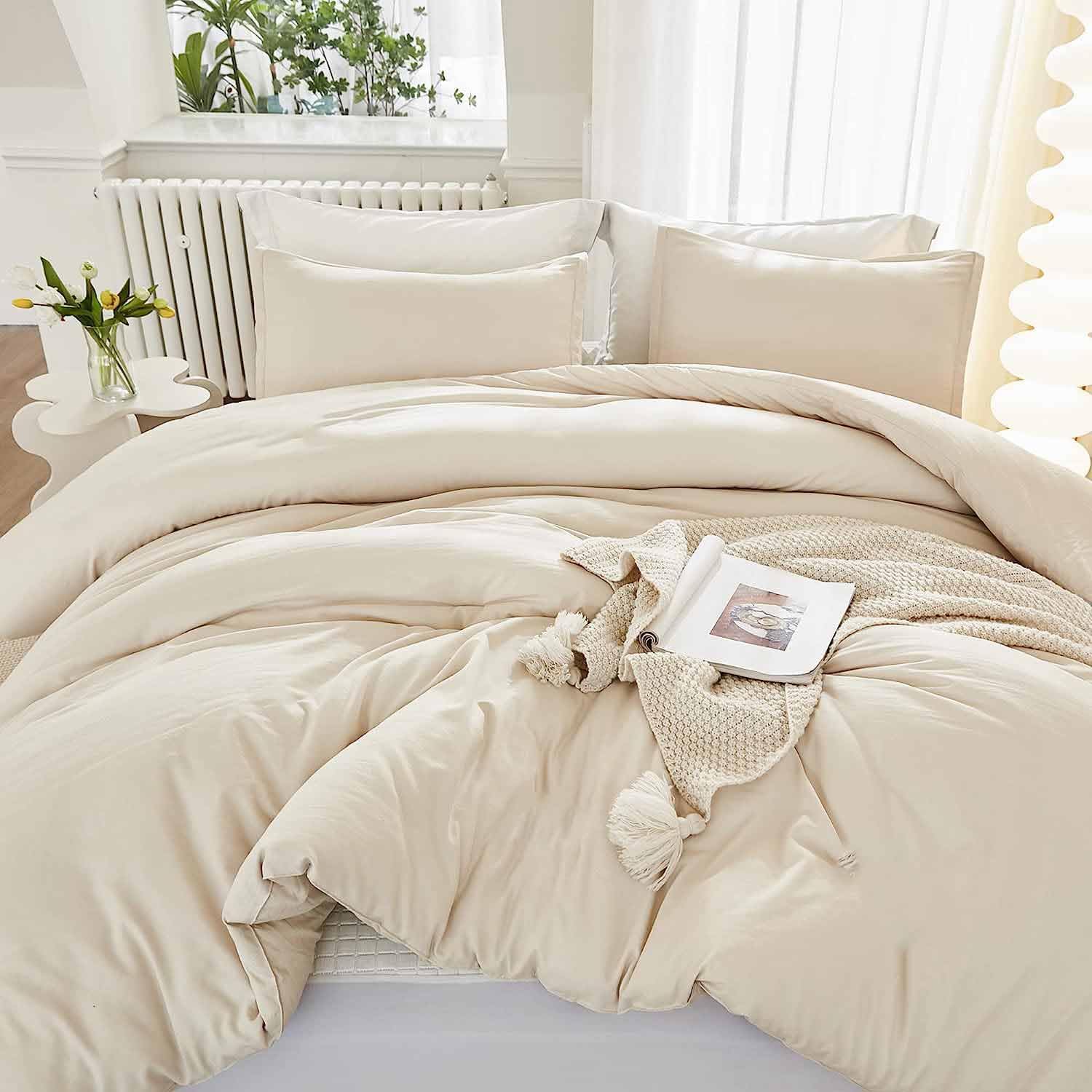 Amazon.com: Nanko Beige Duvet Cover Set Queen Size, 3 Pcs - Luxury