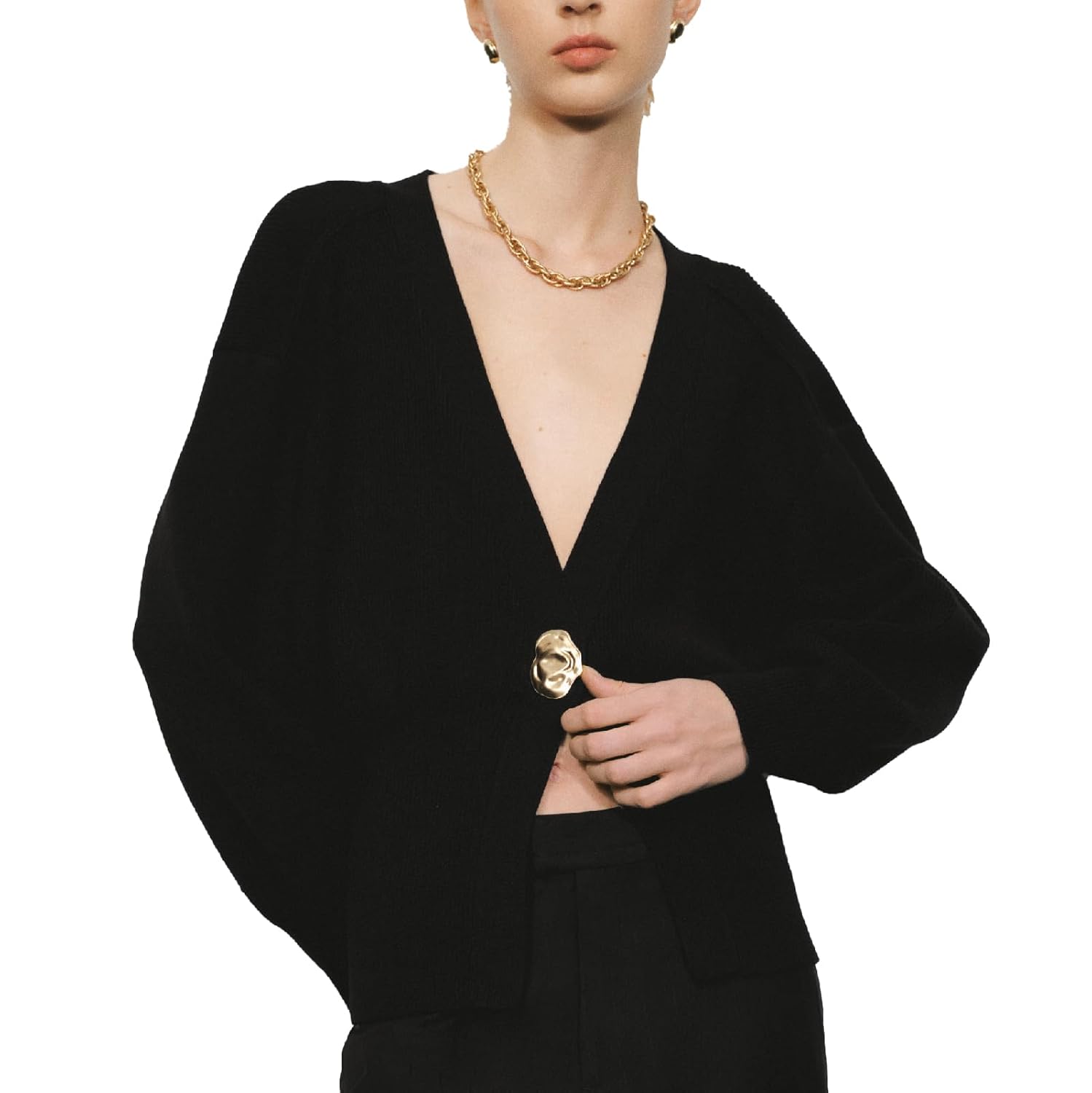 URBAN REVIVO Women Knitted Cardigans Long Sleeve V-Neck Lightweight Sweater One Leaf Button Down Outwear