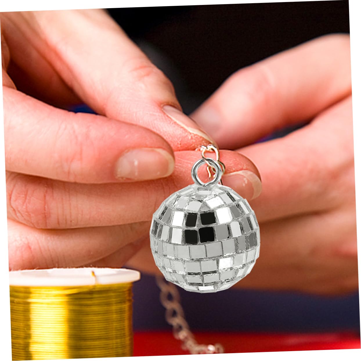 Ciieeo 120piezas Mini Disco Ball Charm Para Manualidades Diy Colgantes De Bola De Discoteca Para Joyería Accesorios Coloridos Para Creaciones De Collares y Llaveros