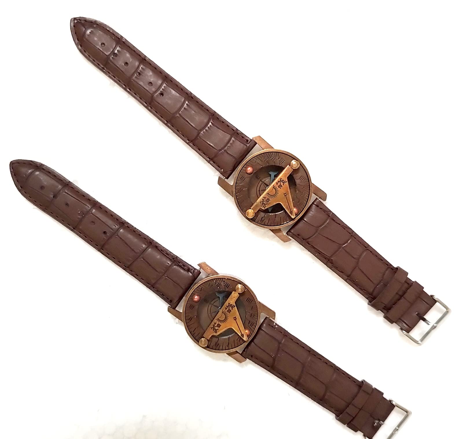 Montre boussole steampunk en laiton antique et finitions d'art