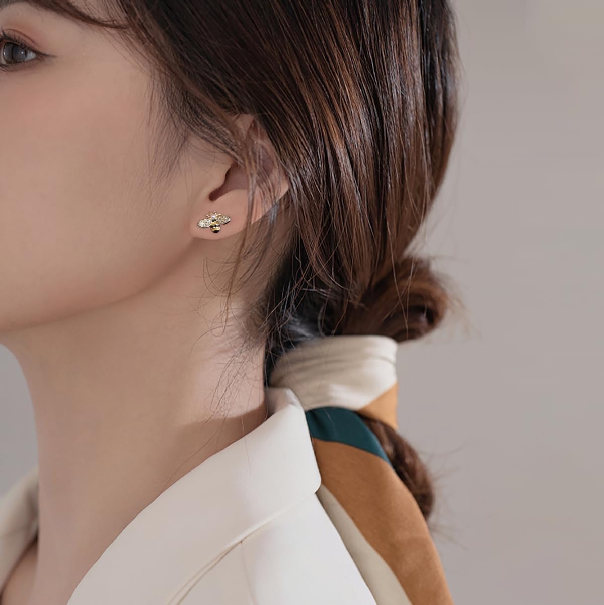 Reffeer Solid 925 Sterling Silver Cute Bee Earrings Stud for Women Teens Small Freshwater Pearl Bee Earrings - Image 3