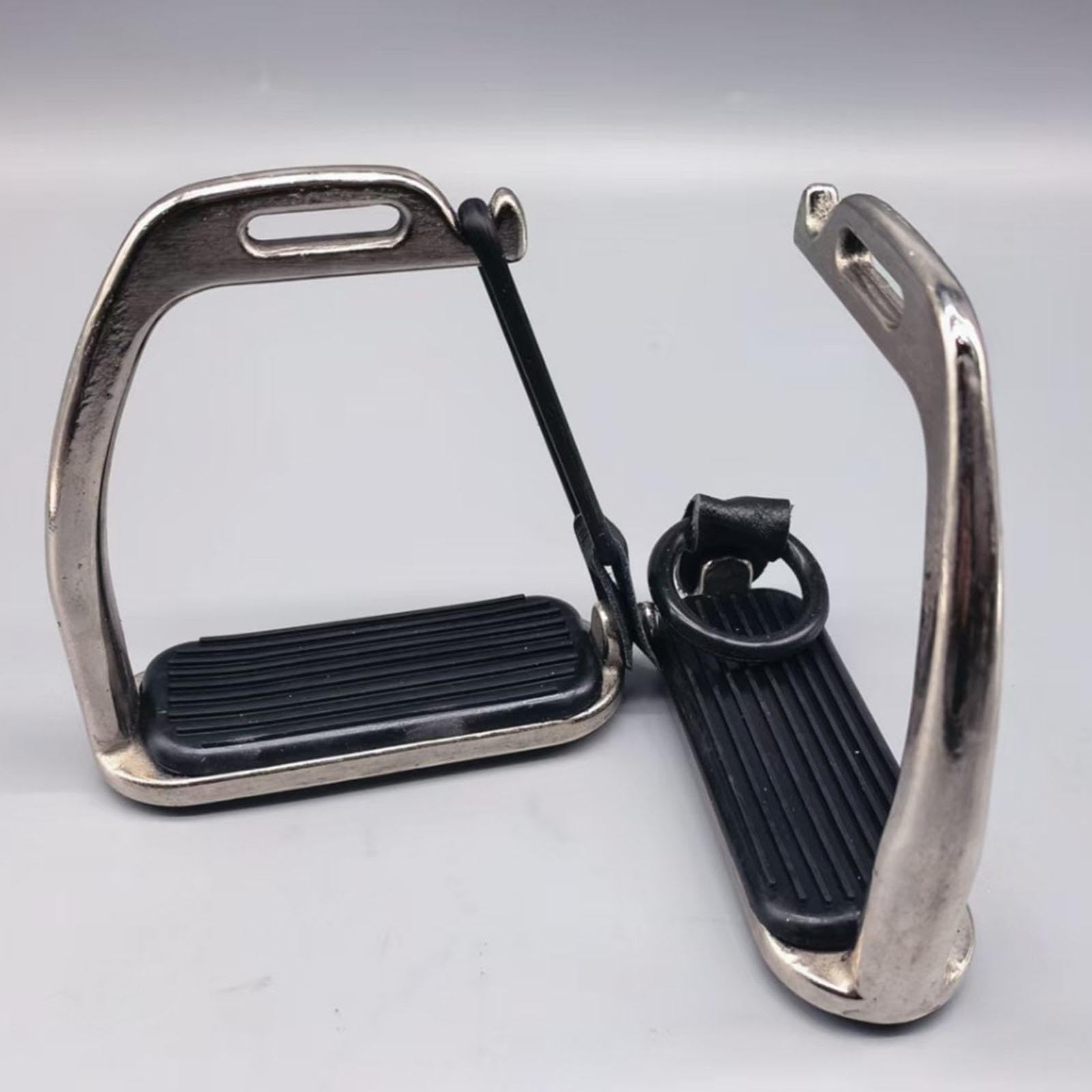 Estribos para Caballo con Diseño Ergonómico Herramienta de Montar Resistente Accesorio con Base Antideslizante Equipo Ecuestre Seguro Adecuado para