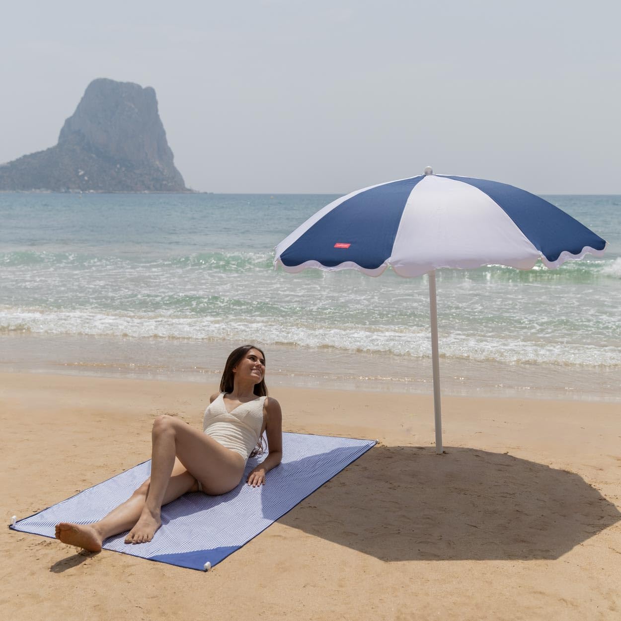 Flamingueo Grand Parasol, Plage, Piscine, Jardin Extérieur, Hauteur et Orientation Réglables, Protection UPF 50+, Polyester, Sac de Transport, 210 x 160 cm