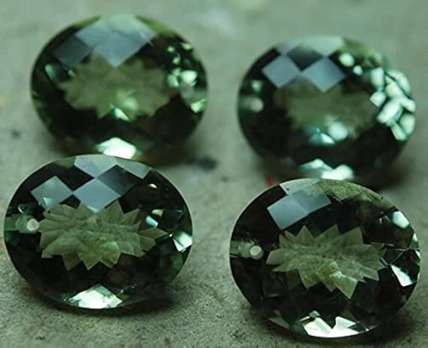 Améthyste verte briolette facettée 14x17mm pour créer un cadeau unique