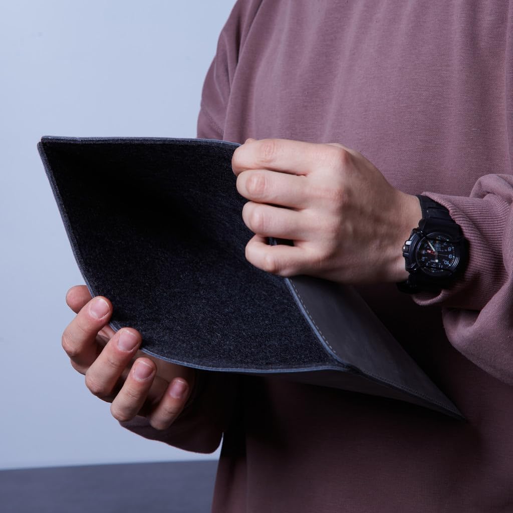 INCARNE MacBook Pro Laptop Sleeve - MacBook Pro Leather Case - Compatible with MacBook Pro 14", Gray