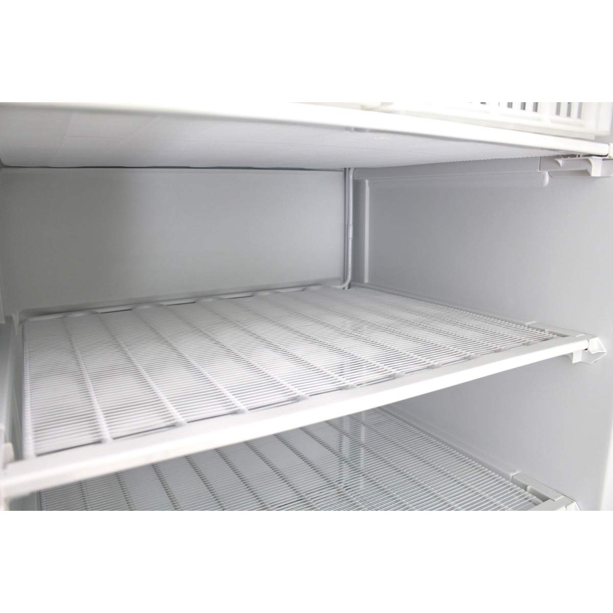 ZORRO Lagertiefkühlschrank ECO 600 Liter F - weiß Gastro Tiefkühlschrank mit Volltüre - R600A - Digitales Thermostat