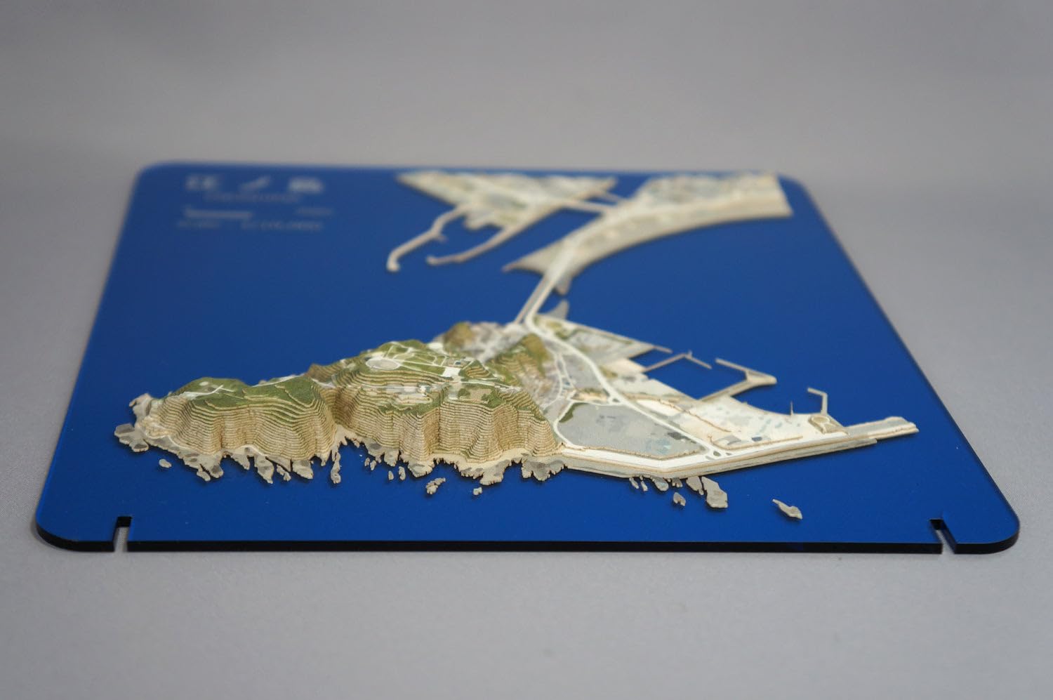 Amazon | しまつみ【江の島】縮尺 : 1/10,000 紙で作る山岳立体模型 
